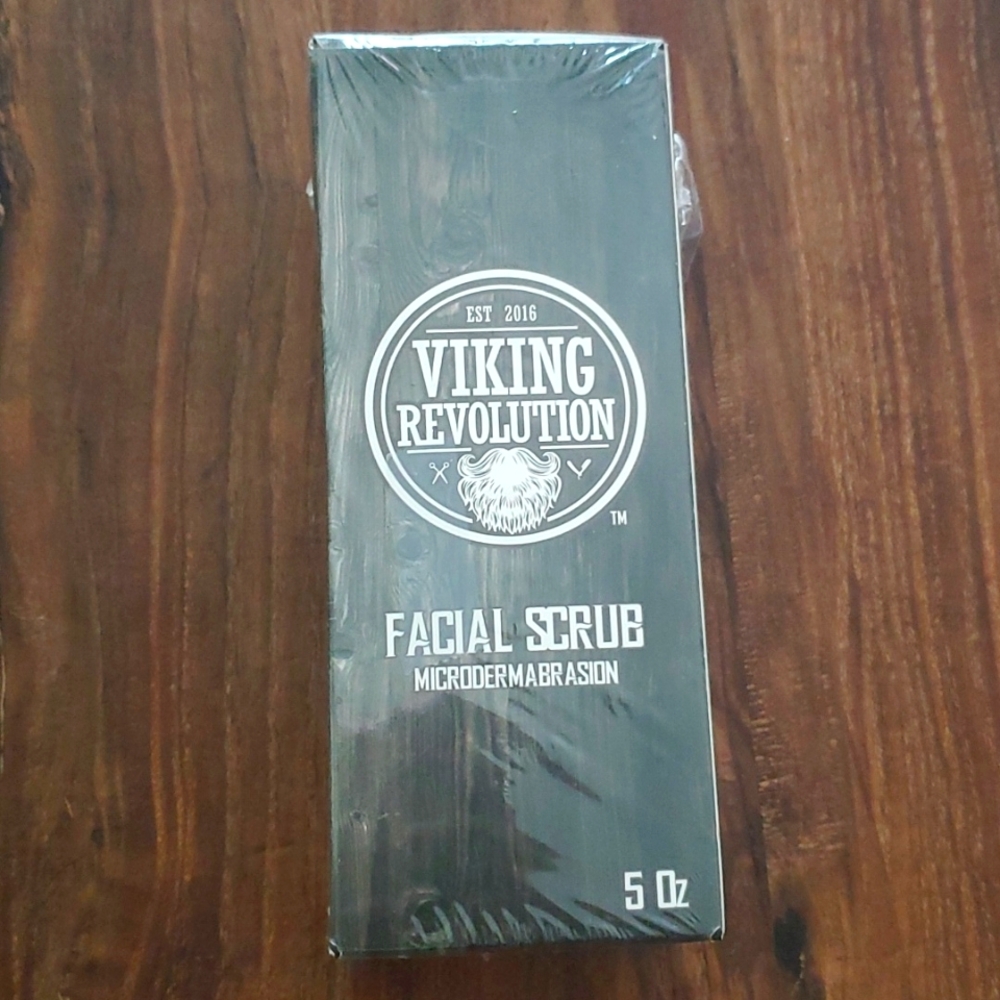 Viking Revolution Facial Scrub Microdermabrasion